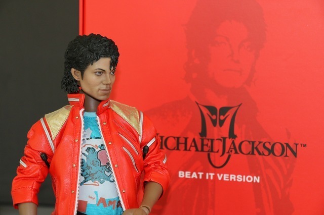 michael-jackson-1513358_1920.jpg